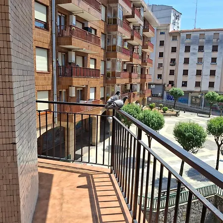 Con Posibilidad Parking Con 3 Y 2 Banos 5 Personas Apartamento *
