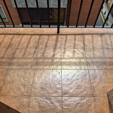 Apartamento Con Posibilidad Parking Con 3 Y 2 Banos 5 Personas Bilbau