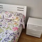 Con Posibilidad Parking Con 3 Y 2 Baños 5 Personas *